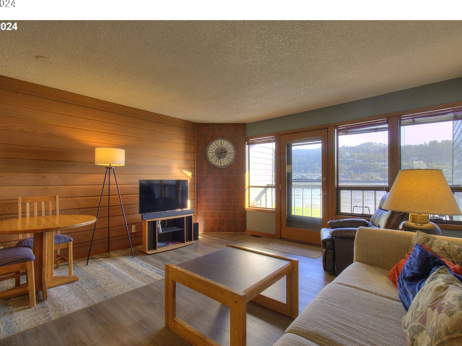 94304 Wedderburn Loop Rd #419 Gold Beach, OR 97444 - Thumbnail 4