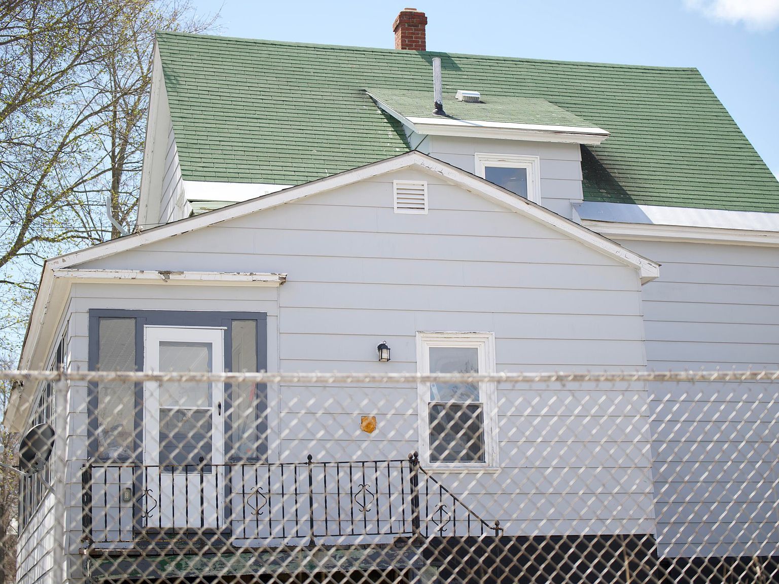 17 Katahdin Ave Millinocket, ME 04462 - Thumbnail 4