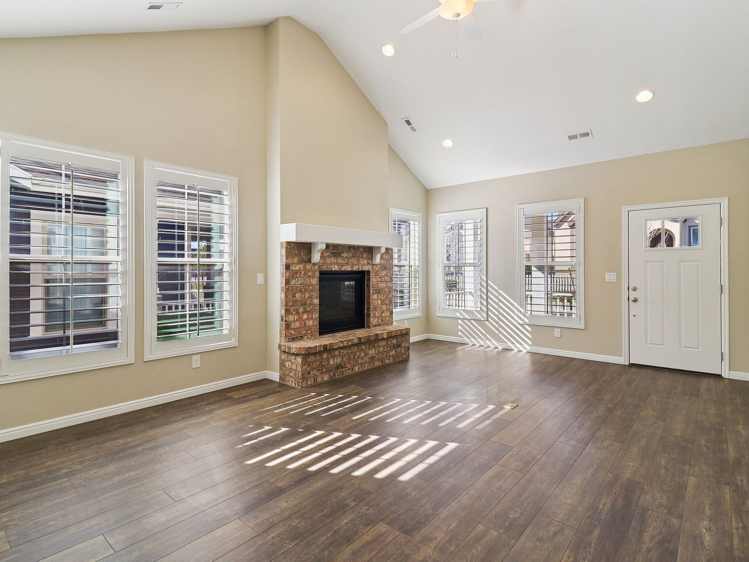 4973 W Vinsanto Ln South Jordan, UT 84009 - Thumbnail 4