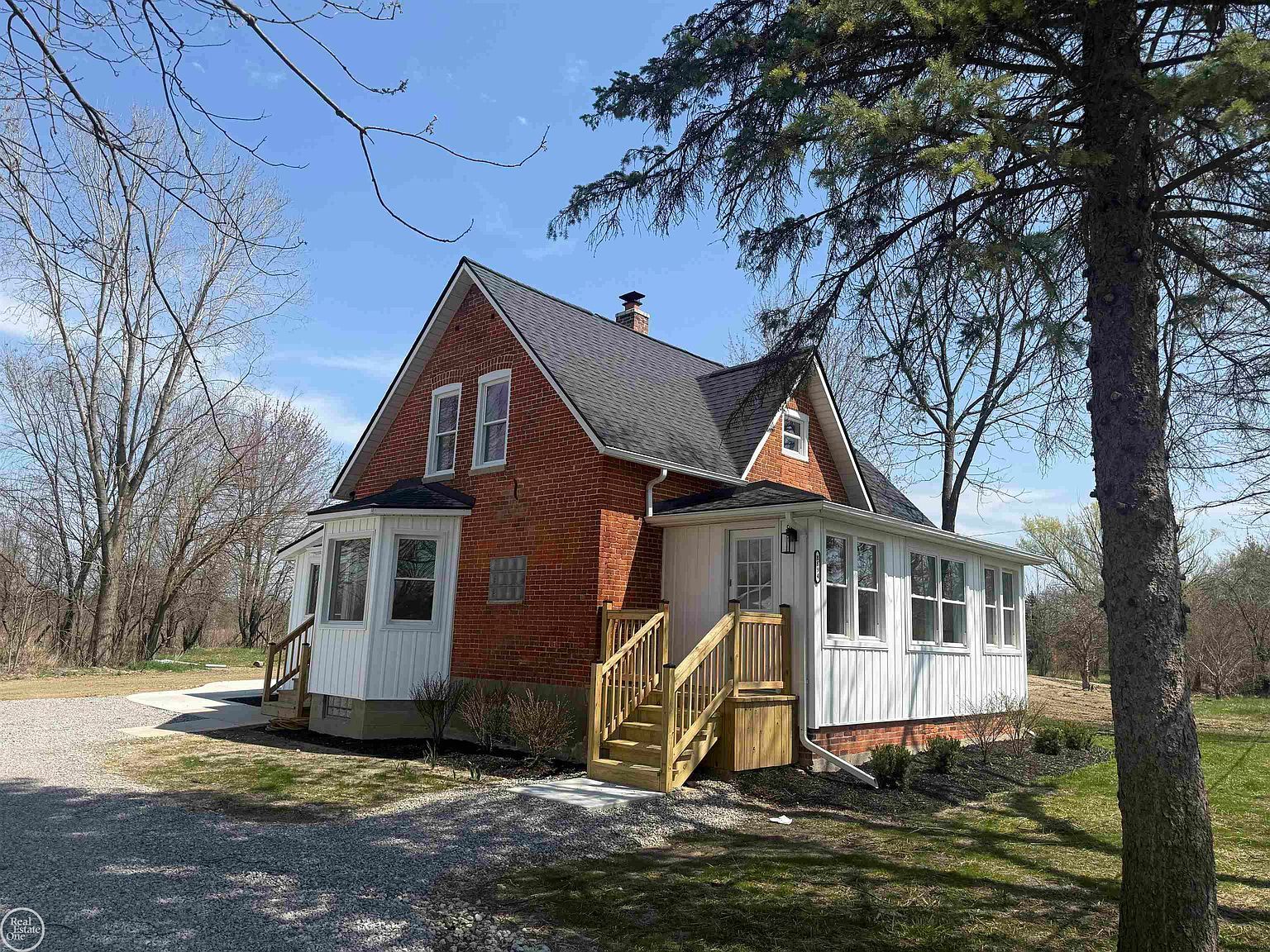 8894 Arnold Rd Ira, MI 48023 - Thumbnail 4