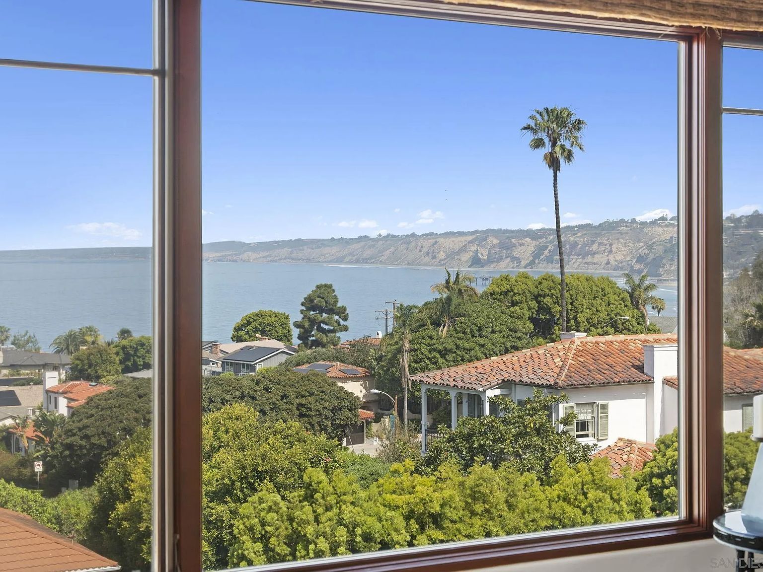 1745 Amalfi St La Jolla, CA 92037 - Thumbnail 4