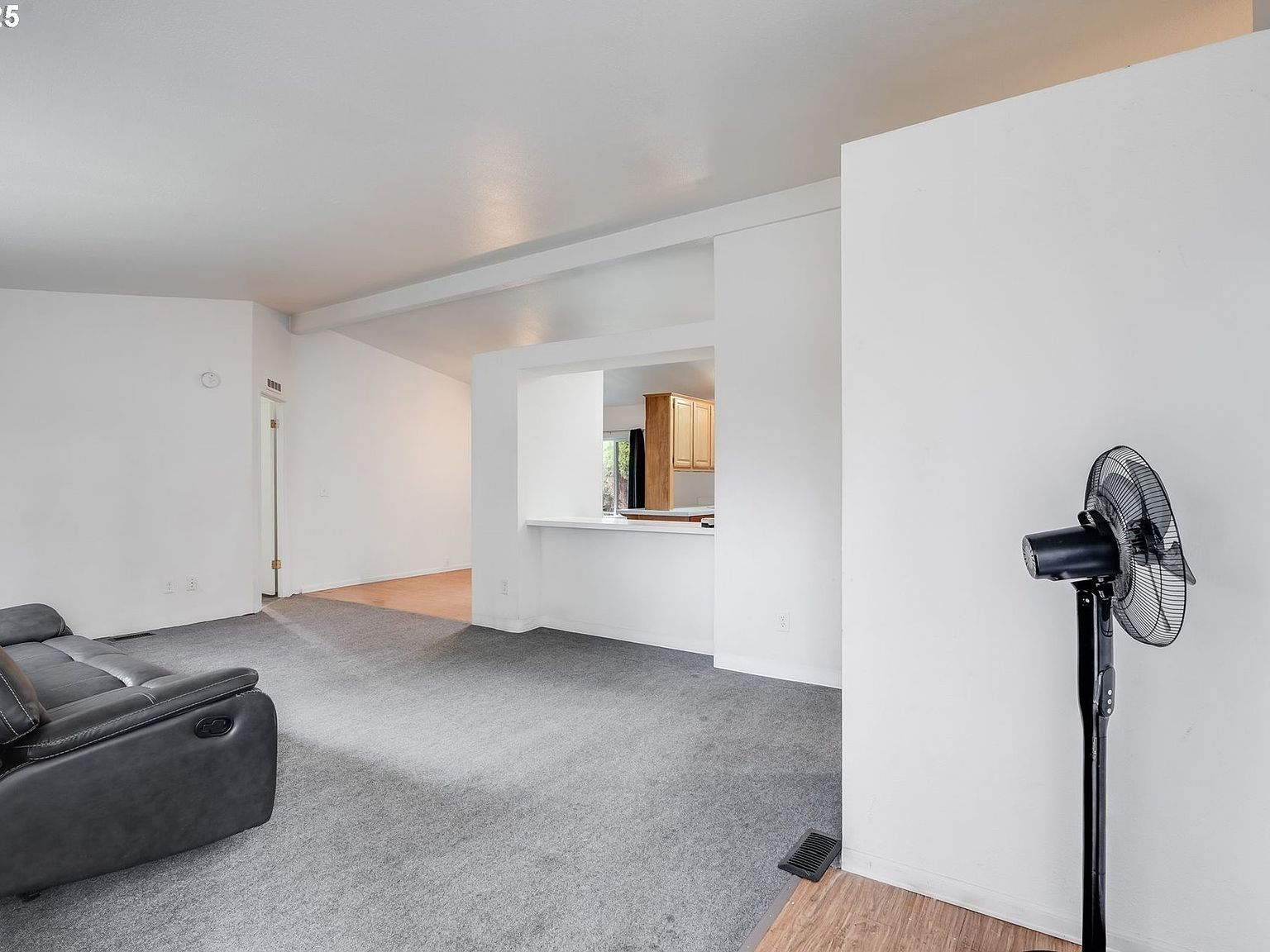 3921 Pacific Cir Hubbard, OR 97032 - Thumbnail 4