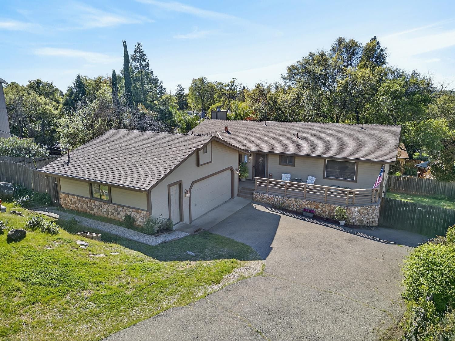 3817 Los Santos Dr Cameron Park, CA 95682 - Thumbnail 4