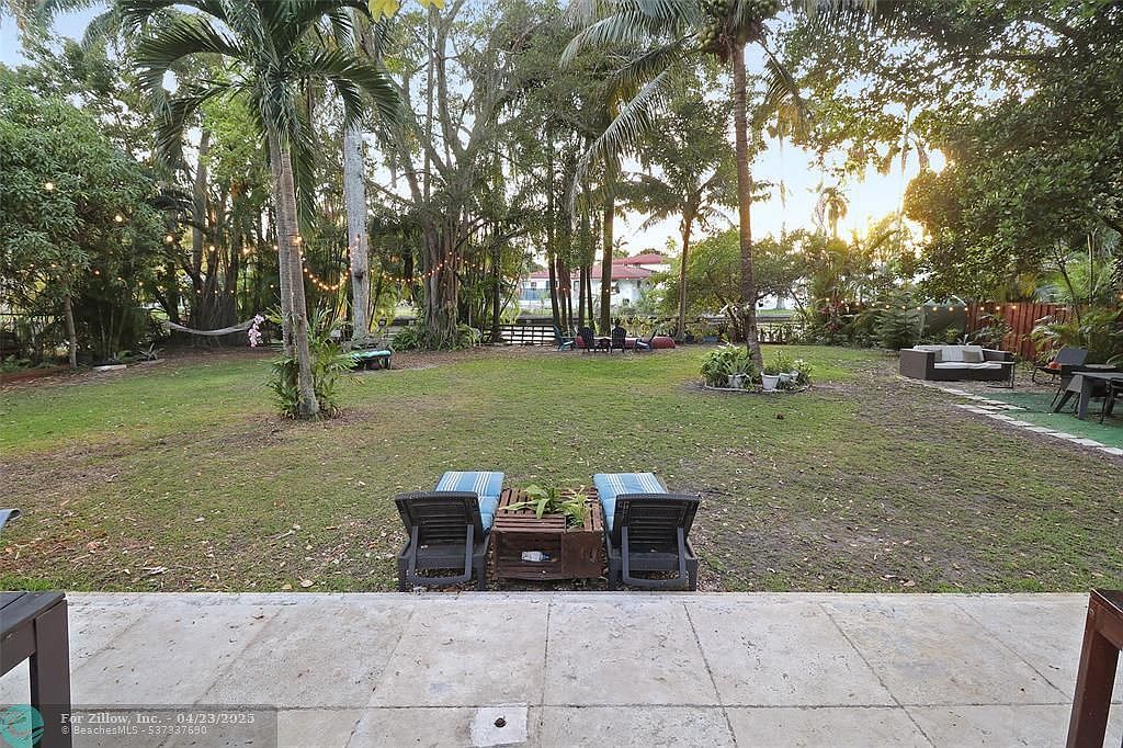 11410 Griffing Blvd Biscayne Park, FL 33161 - Thumbnail 4