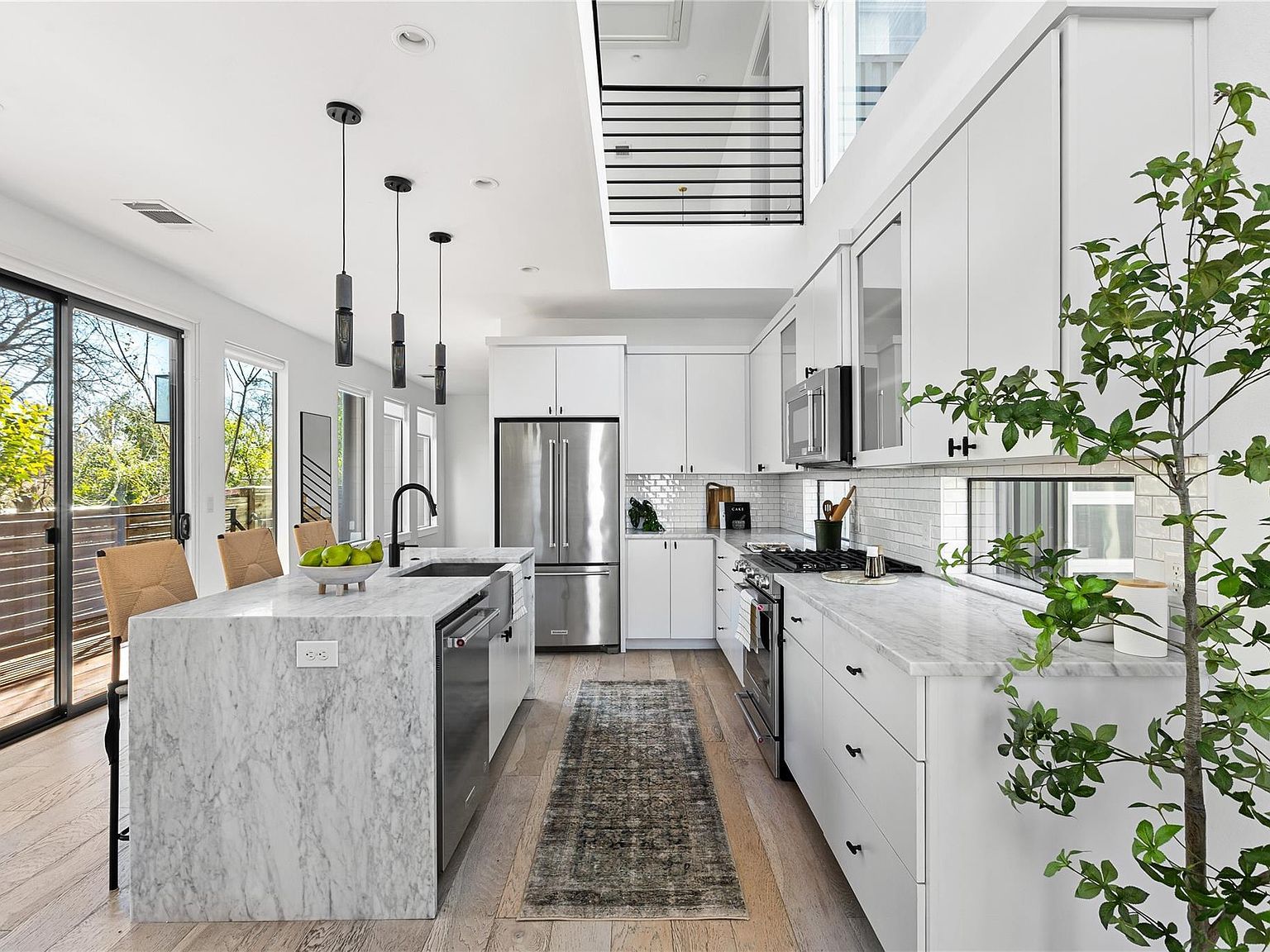 2804 E 22nd St Unit B Austin, TX 78722 - Thumbnail 4