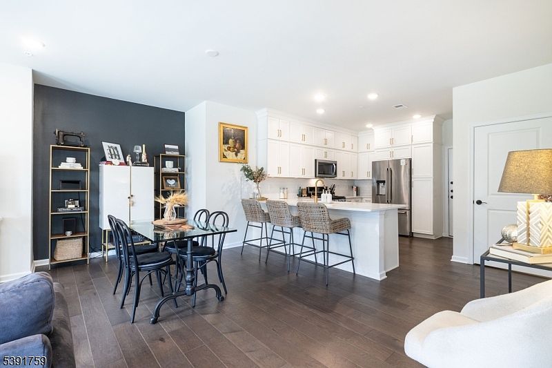 4 Sadie Cir Building 4-4105 Union, NJ 07083 - Thumbnail 4