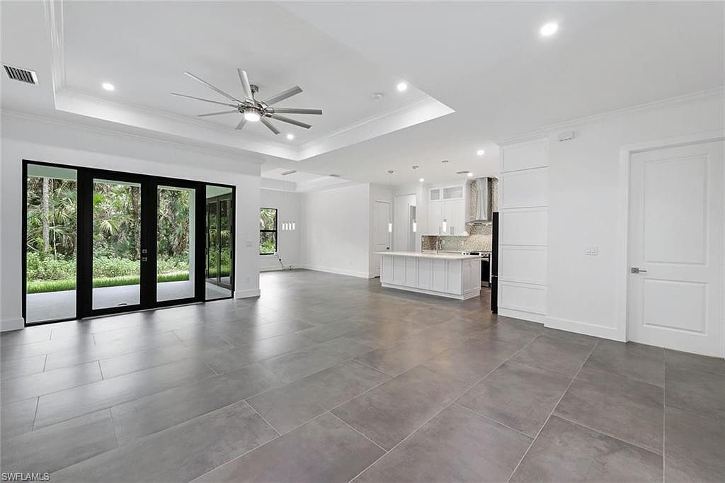 834 Wilson Blvd N Naples, FL 34120 - Thumbnail 4