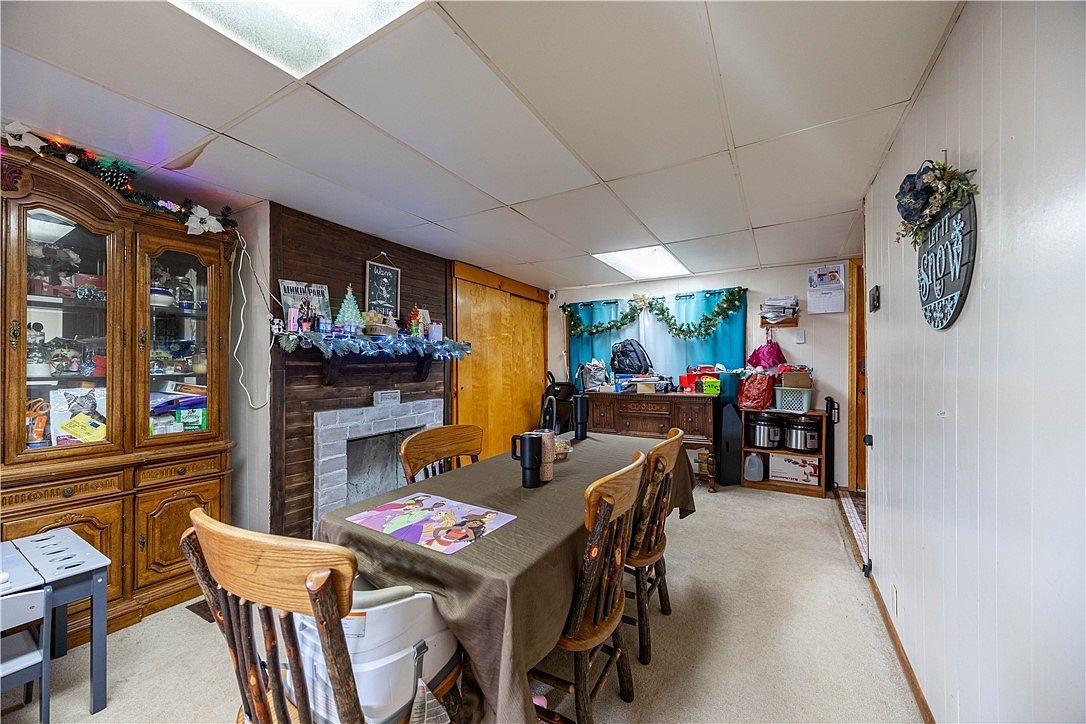 751 6th St Pitcairn, PA 15140 - Thumbnail 4