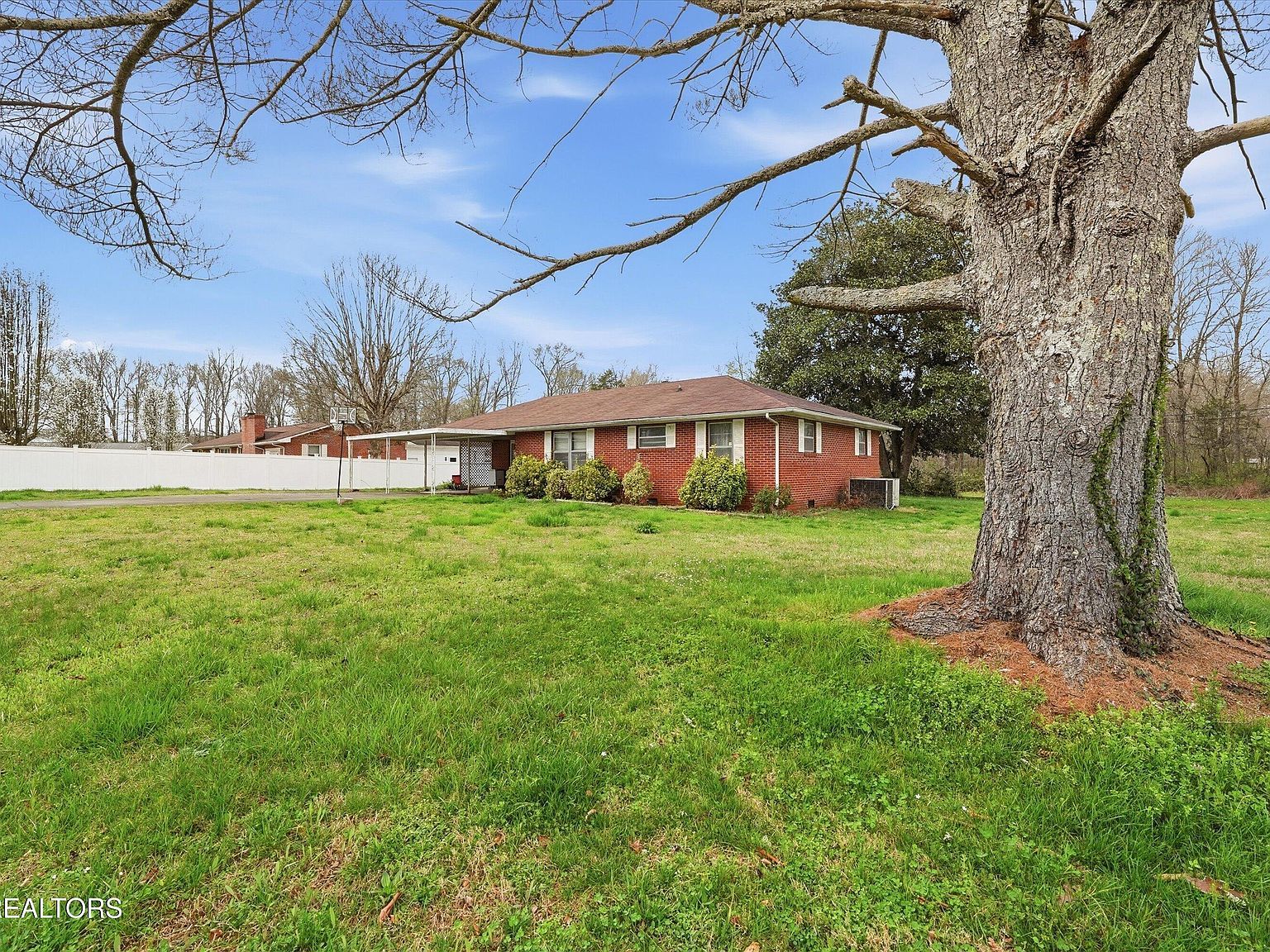 194 Meadowview Ln Decatur, TN 37322 - Thumbnail 4