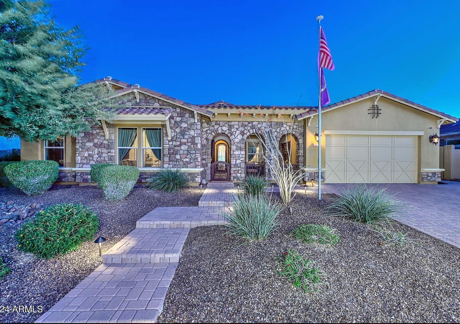 12789 W Via Caballo Blanco Peoria, AZ 85383 - Thumbnail 4