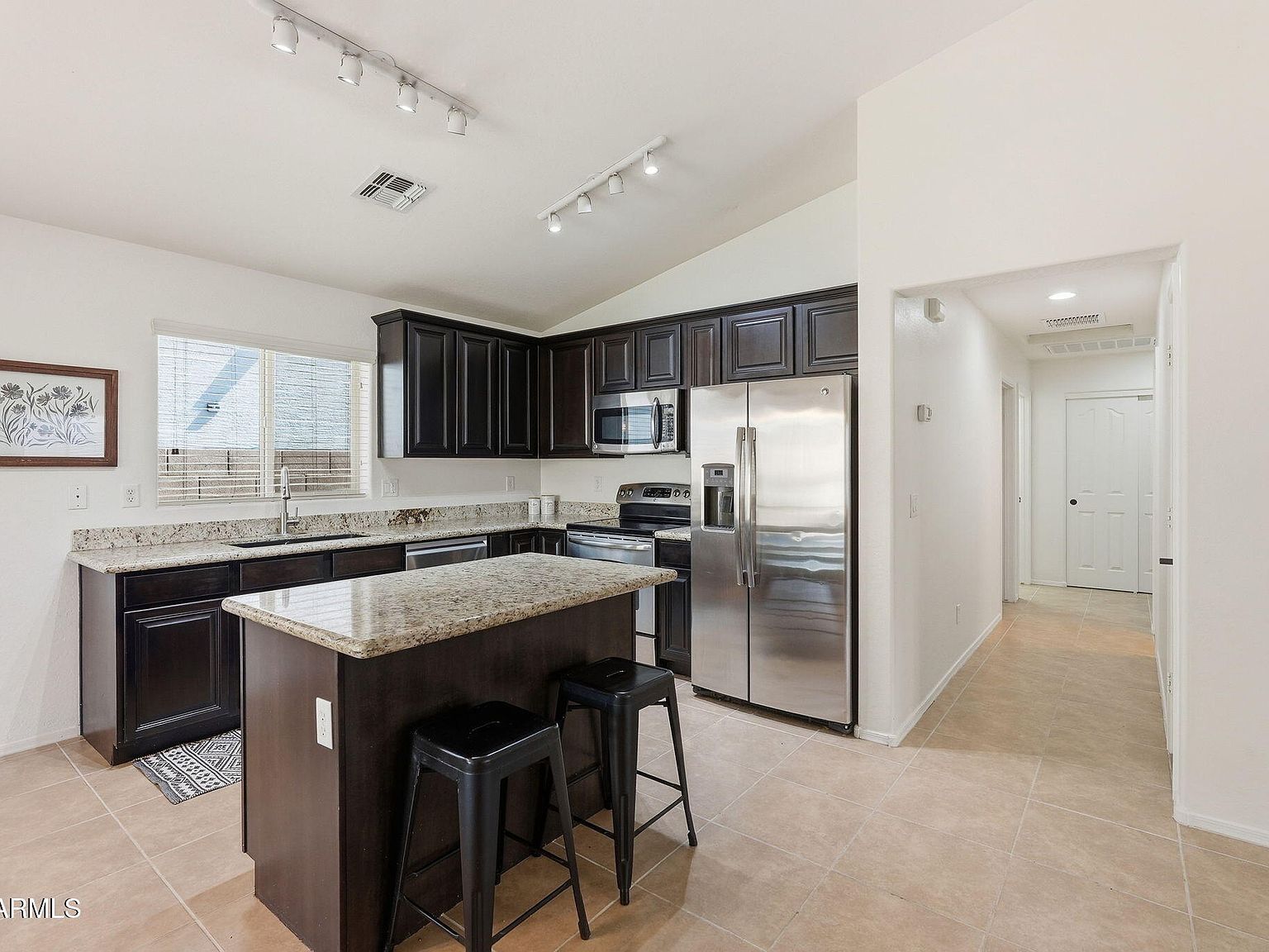 18374 W Surprise Farms Loop N Surprise, AZ 85388 - Thumbnail 4