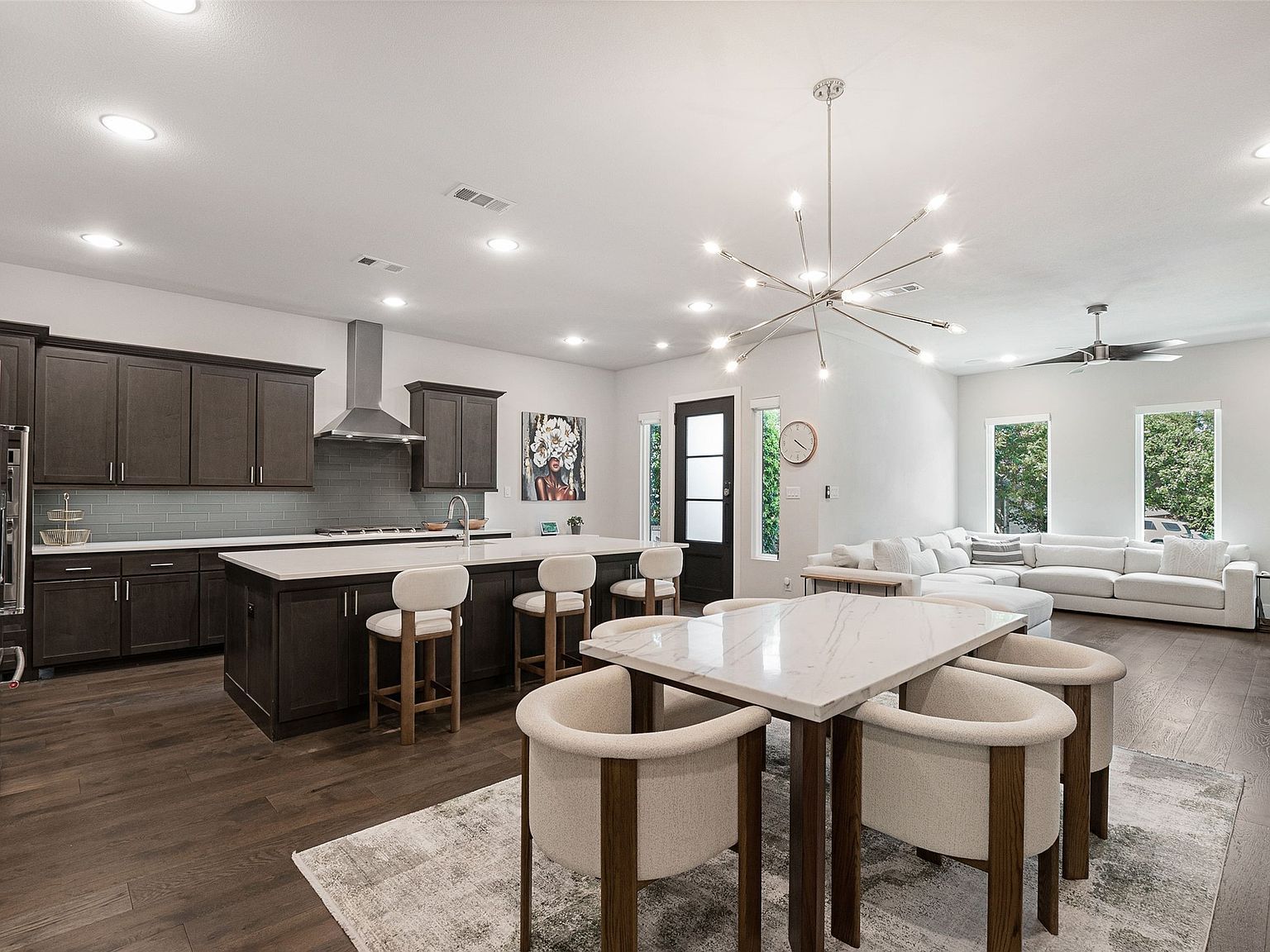 4126 Entrada Way Dallas, TX 75219 - Thumbnail 4