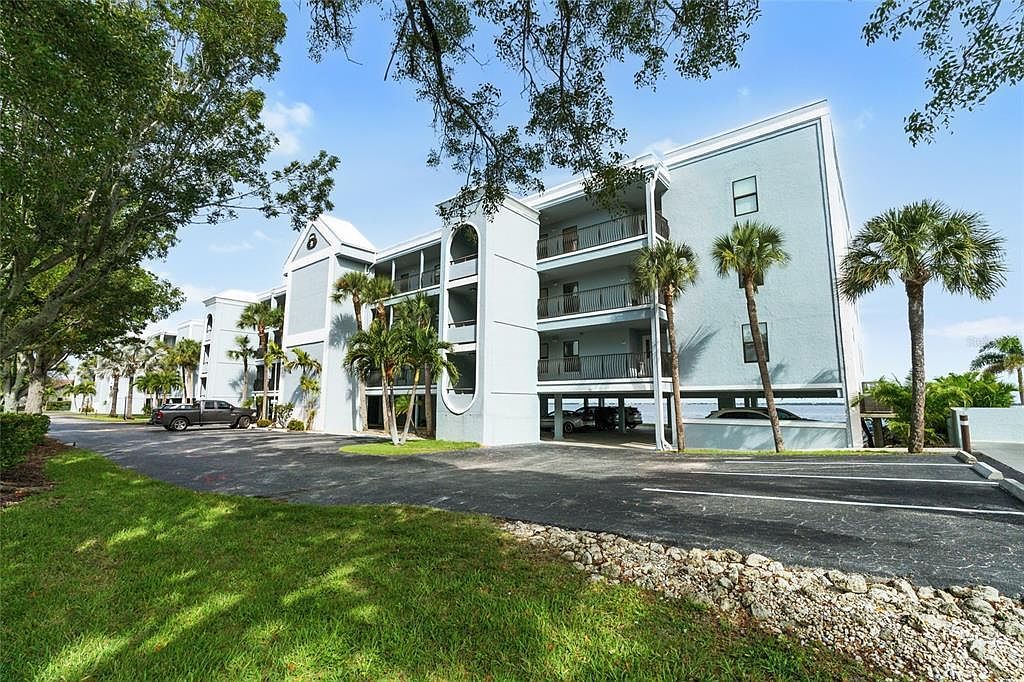 1750 Jamaica Way UNIT 225 Punta Gorda, FL 33950 - Thumbnail 4