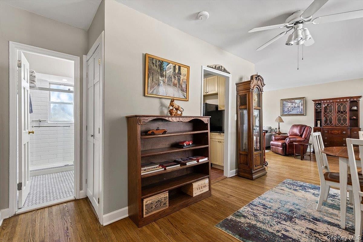 21 Fieldstone Dr APT 197 Hartsdale, NY 10530 - Thumbnail 4