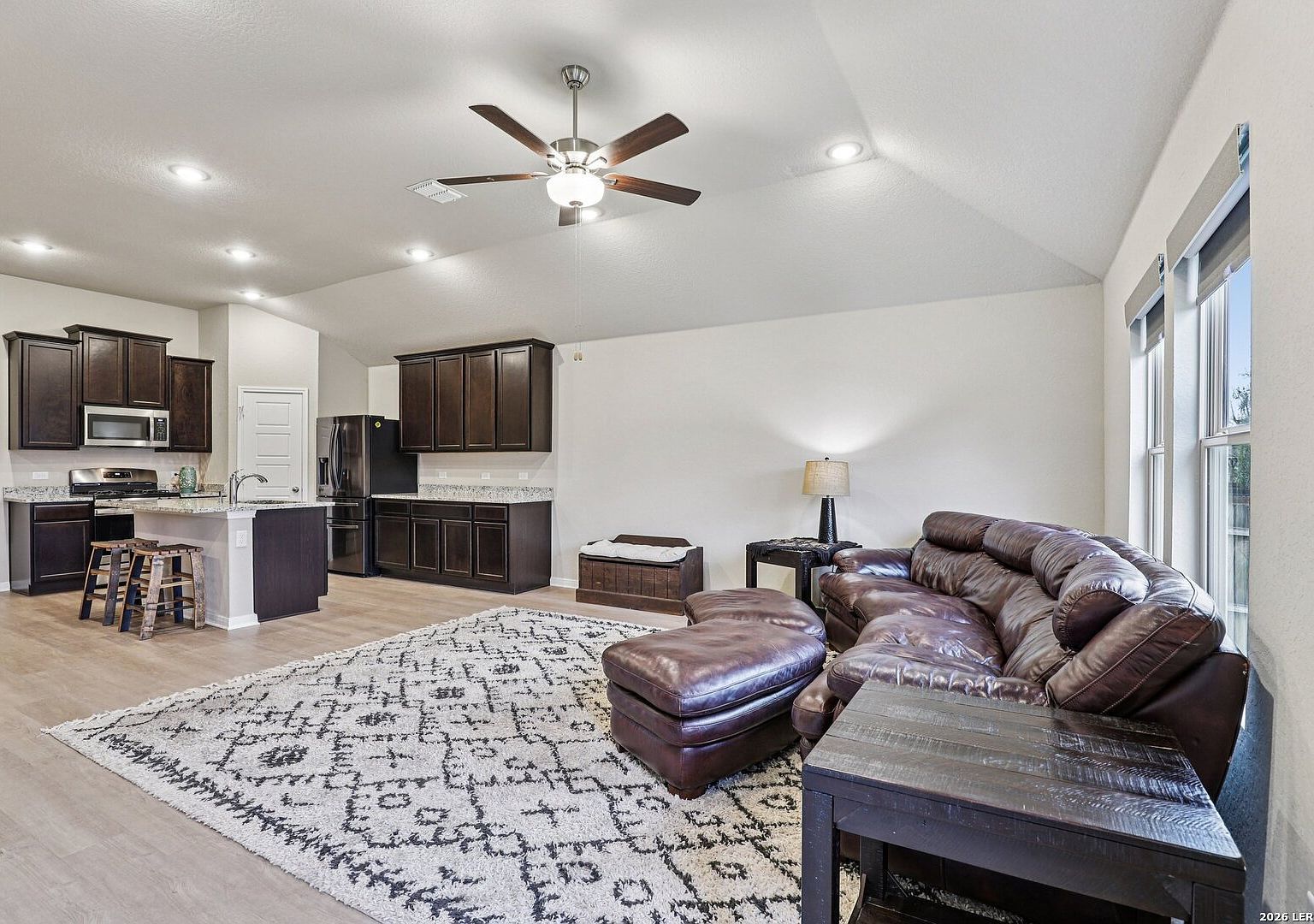 5714 Igneous Bnd San Antonio, TX 78222 - Thumbnail 4