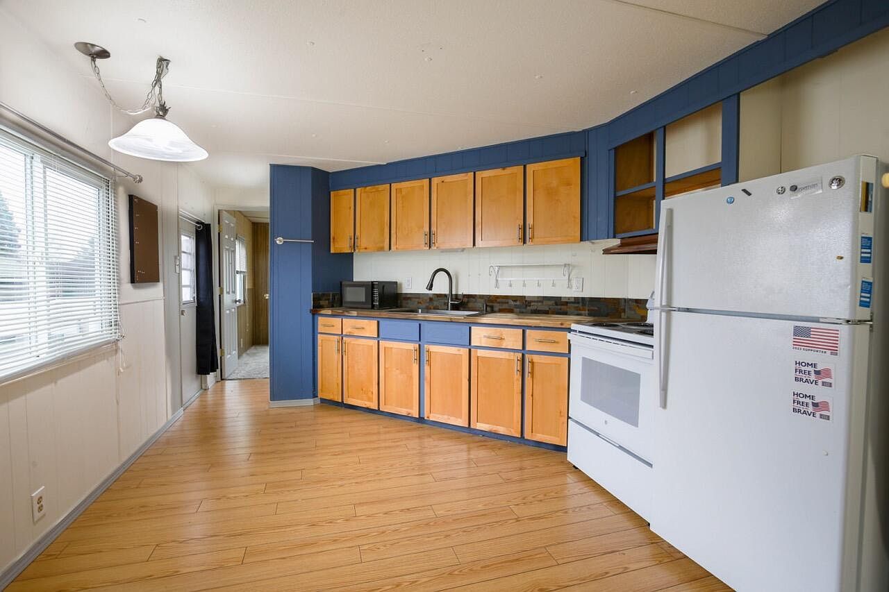 111 Briarwood Way Grants Pass, OR 97526 - Thumbnail 4