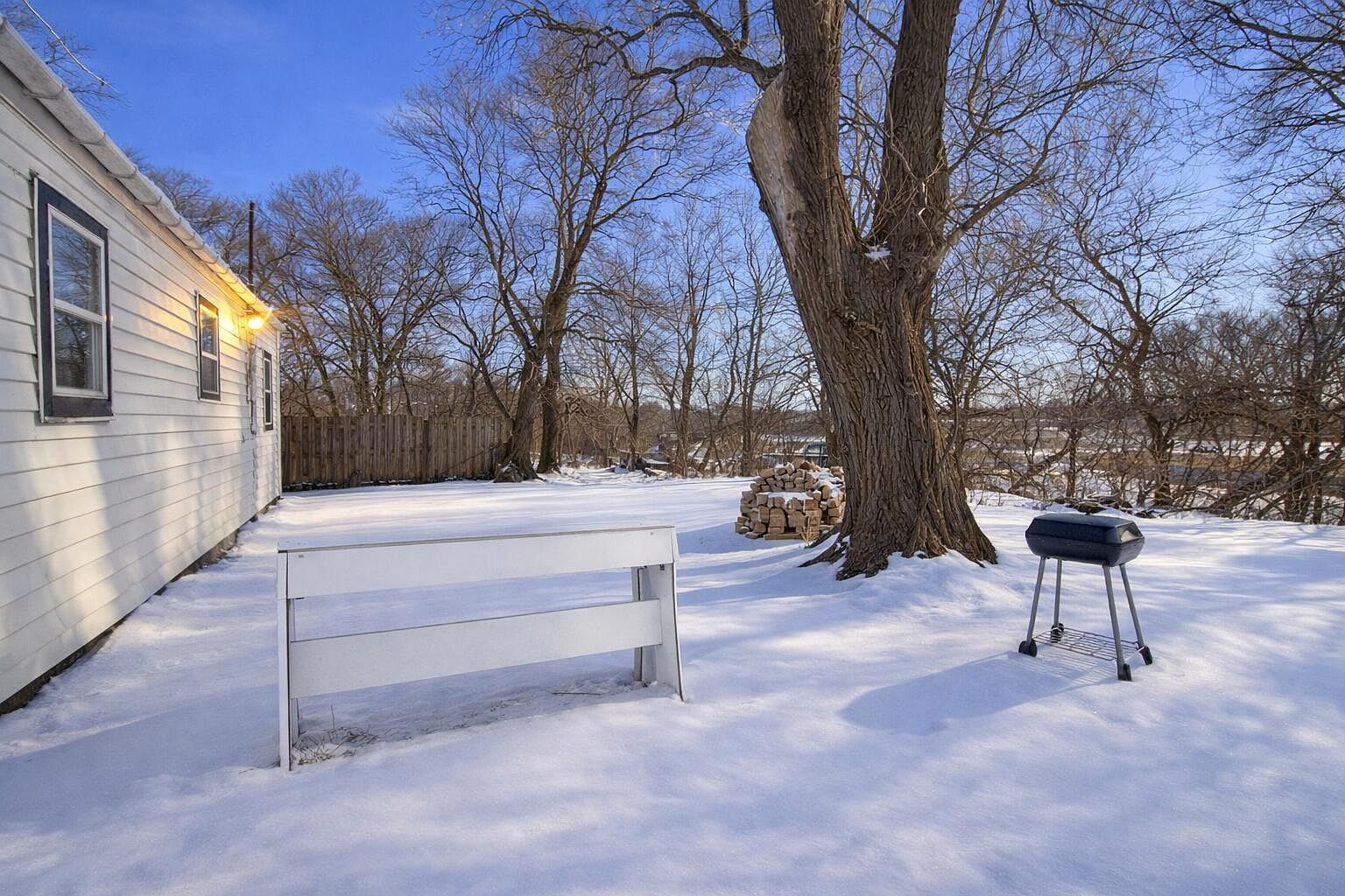 5617 E 13th Pl Gary, IN 46403  | Single Family