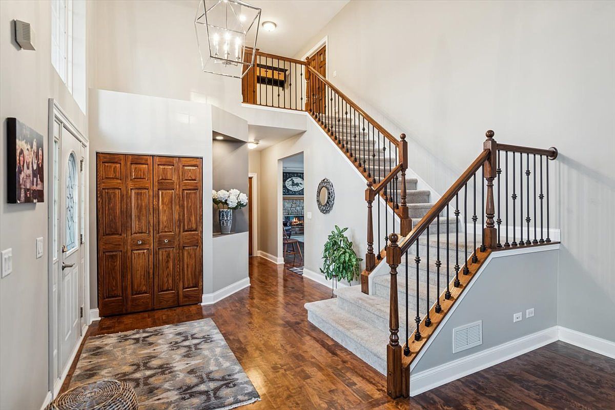 11823 Wolf Creek Ln Plainfield, IL 60585 - Thumbnail 4