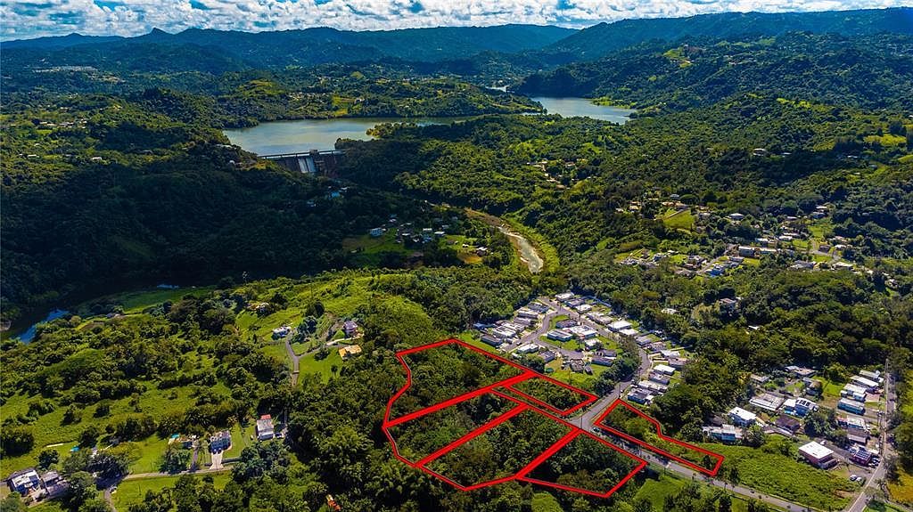 Urb Reparto Leila Boquebrada Cruz Toa Alta, PR 00953 - Thumbnail 4