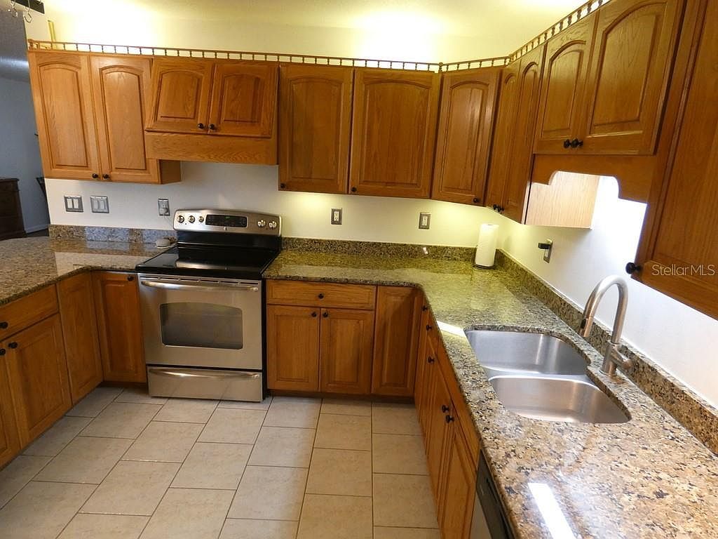 2755 Merlin Way Clearwater, FL 33761 - Thumbnail 4