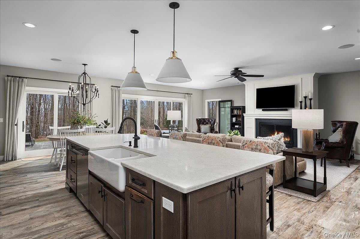 5 Cottage Rd Hopewell Junction, NY 12533 - Thumbnail 4