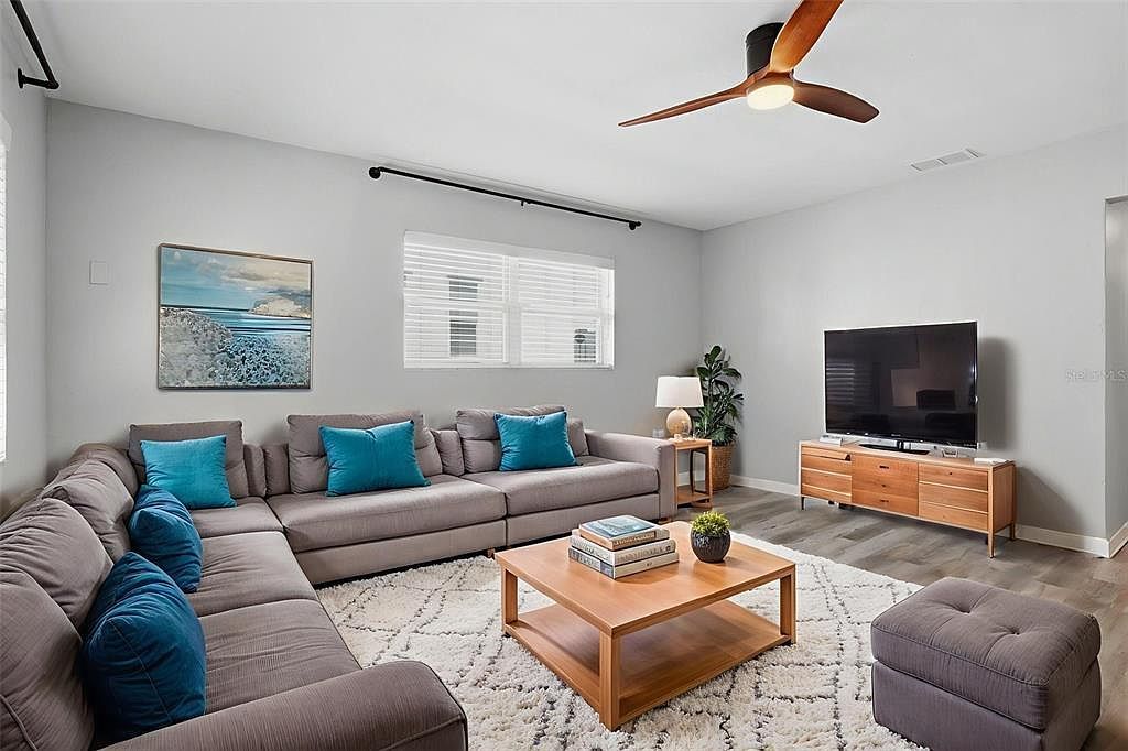 1605 Florinda Dr Orlando, FL 32804 - Thumbnail 4