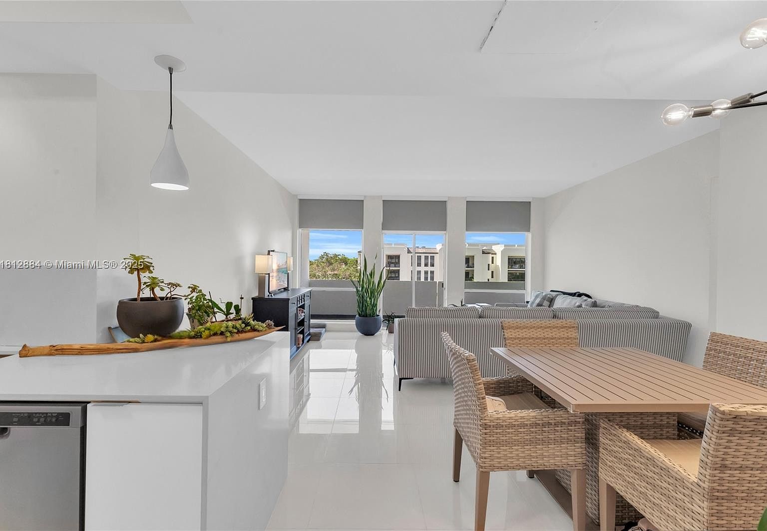 700 Biltmore Way APT 505 Coral Gables, FL 33134 - Thumbnail 4