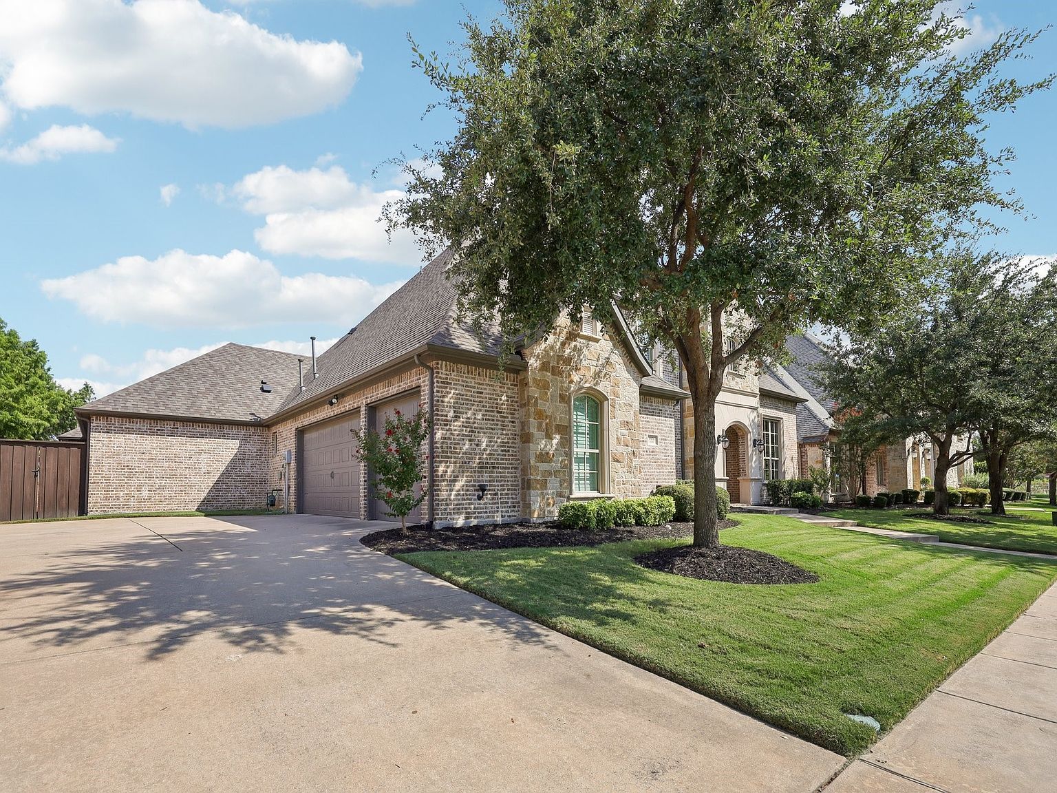 9976 Tate Ln Frisco, TX 75033 - Thumbnail 4