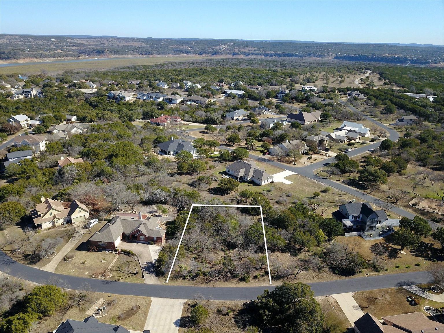 109 Cove Creek Dr Spicewood, TX 78669 - Thumbnail 4