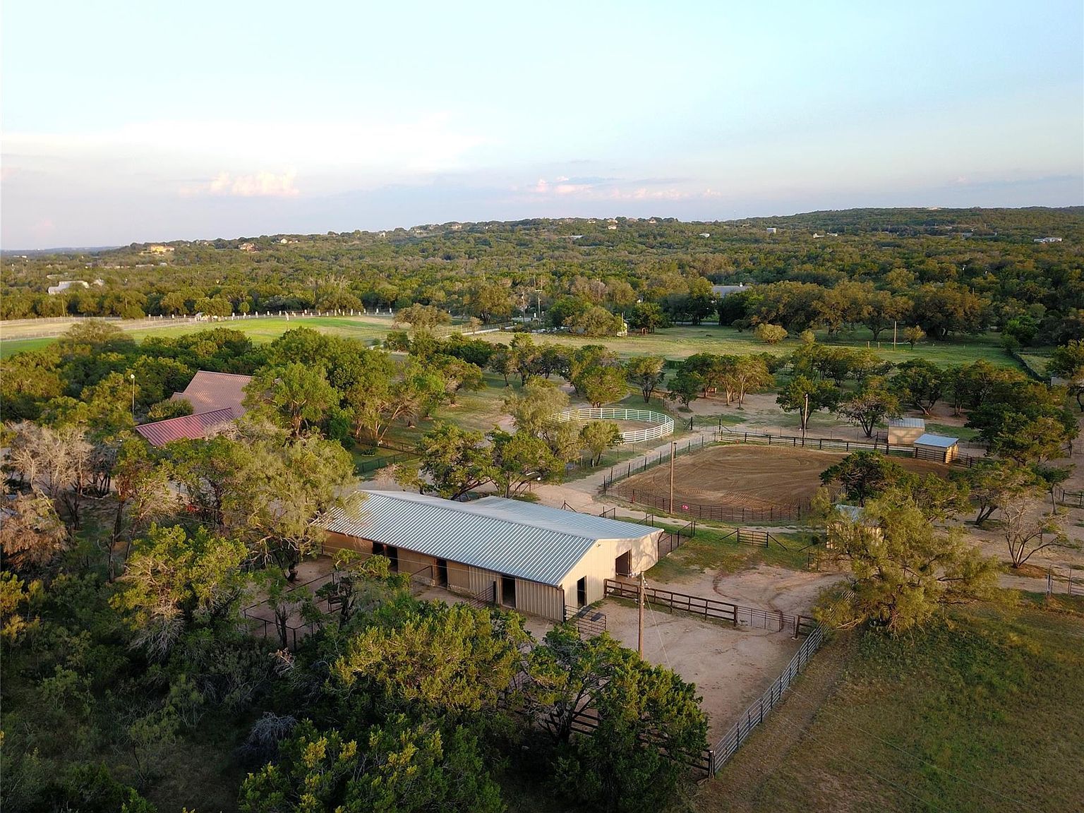 1005 County Road 414 Spicewood, TX 78669 - Thumbnail 4