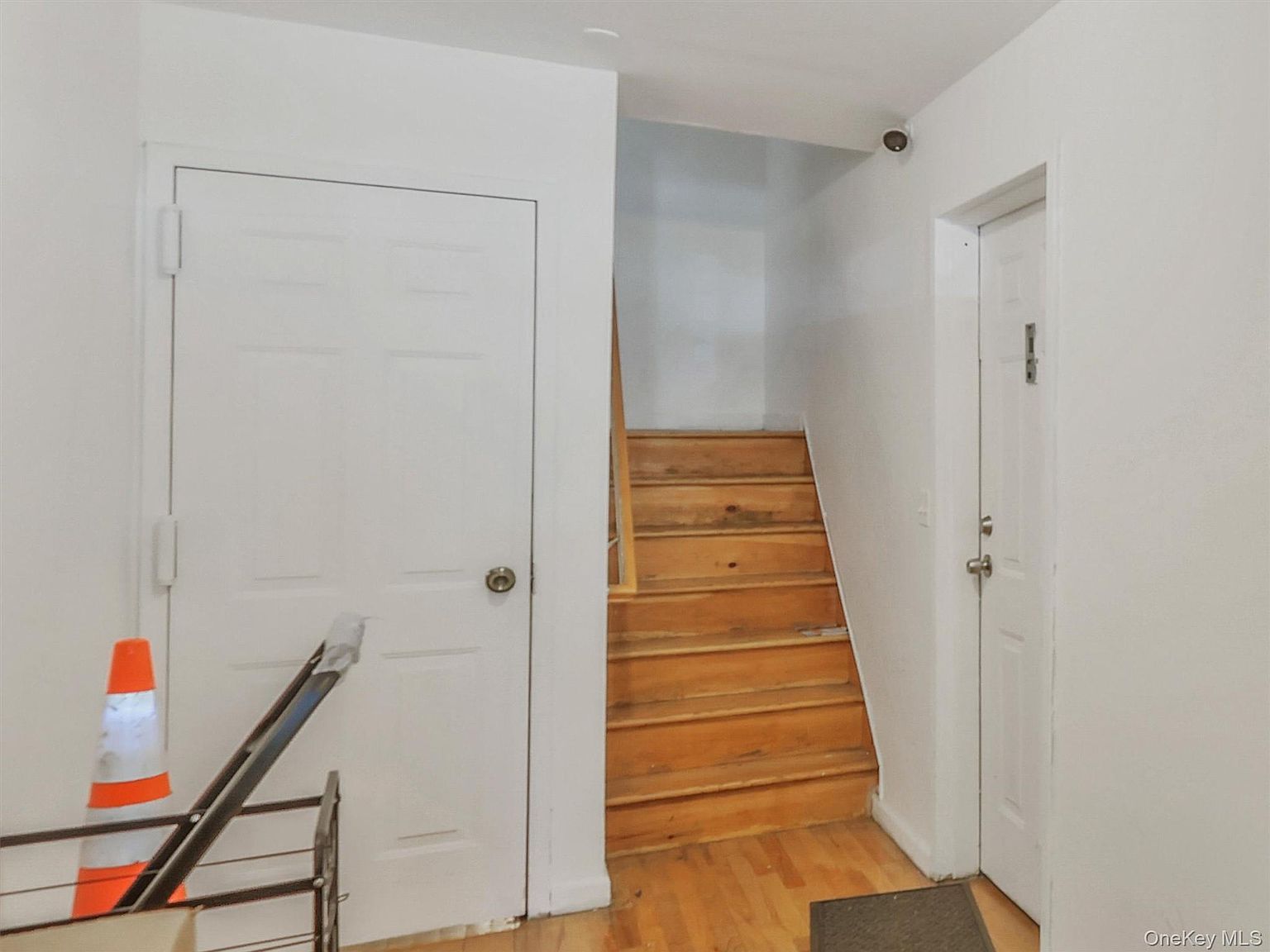 8666 Midland Pkwy Jamaica, NY 11432 - Thumbnail 4