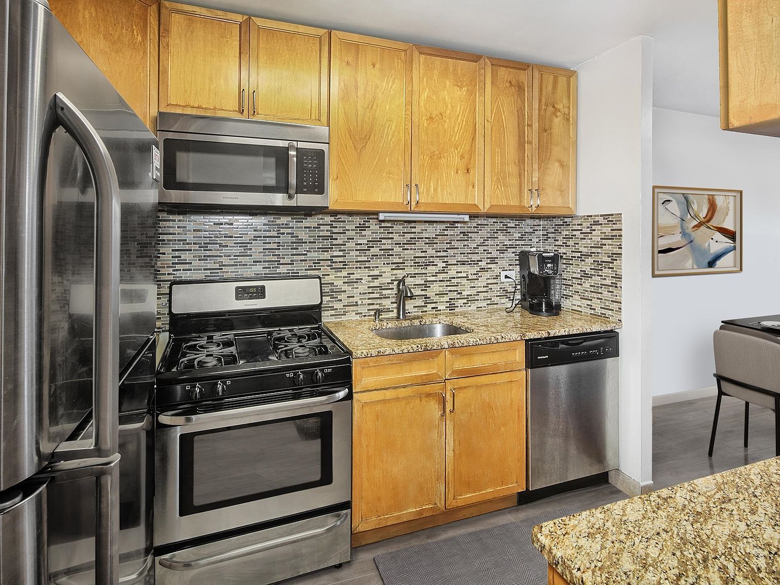 7000 Boulevard East APT 28H West New York, NJ 07093 - Thumbnail 4