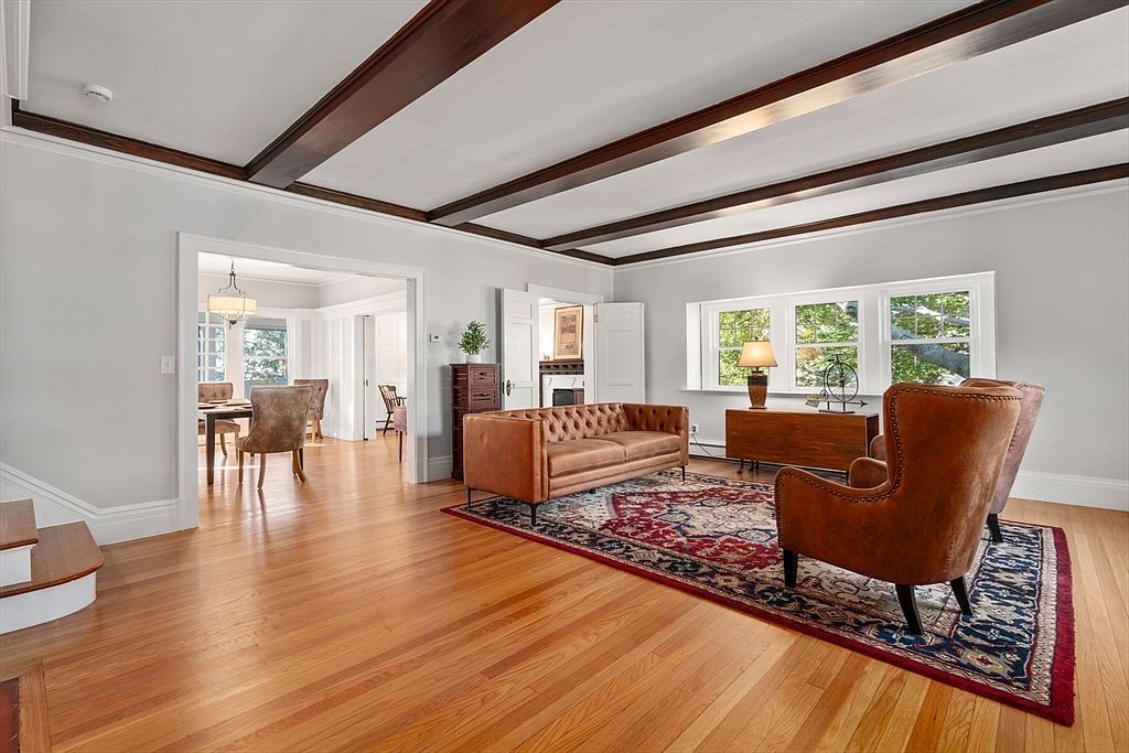 37 Kenwood Ave Worcester, MA 01605 - Thumbnail 4