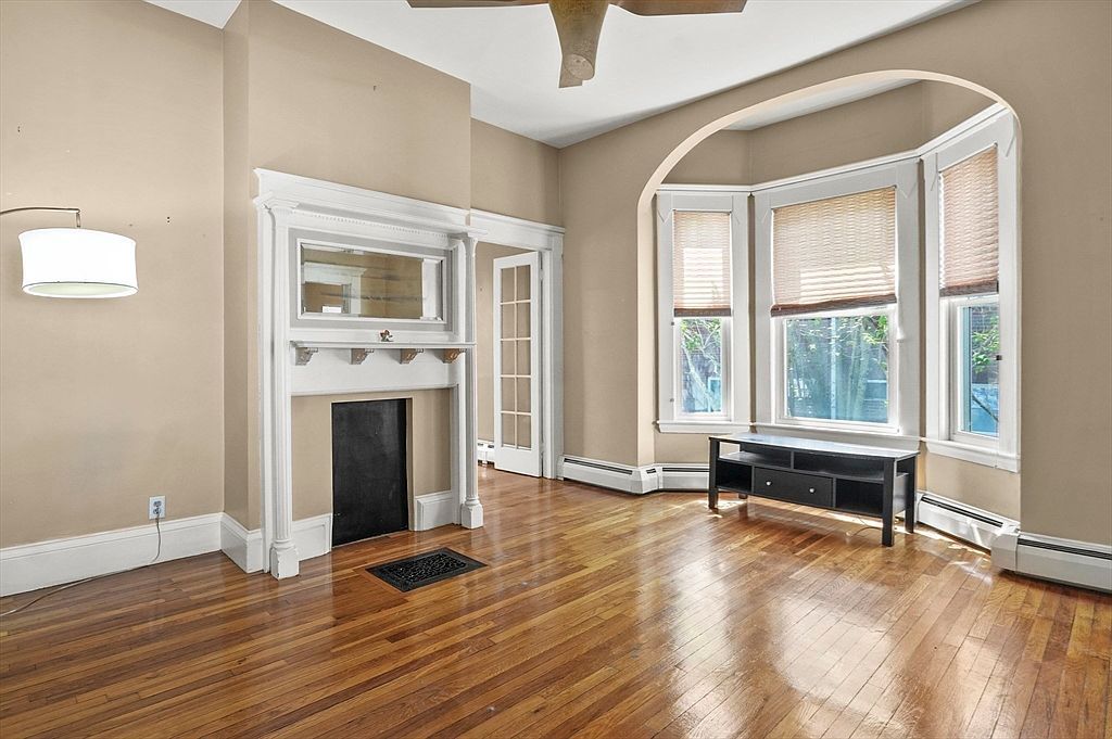 55-55 Crescent St #57 Waltham, MA 02453 - Thumbnail 4