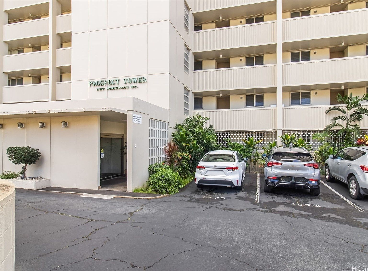 927 Prospect St APT 406 Honolulu, HI 96822 - Thumbnail 4
