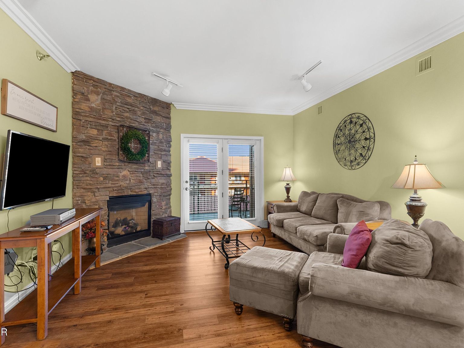 215 Woliss Ln #103 Gatlinburg, TN 37738 - Thumbnail 4