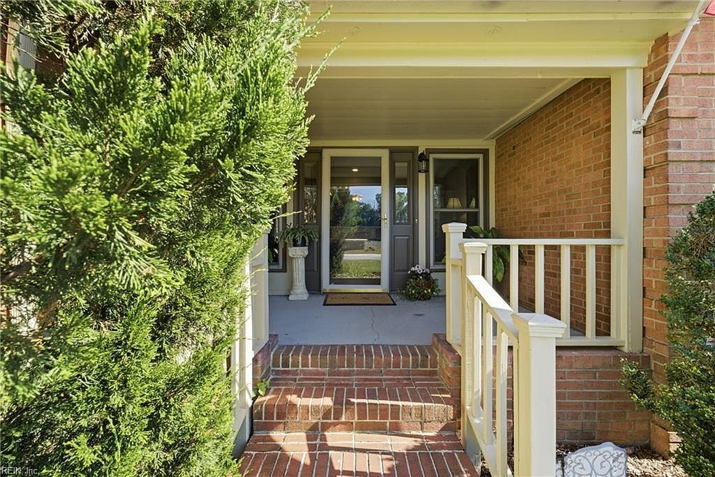 14 Valmoore Dr Poquoson, VA 23662 - Thumbnail 4
