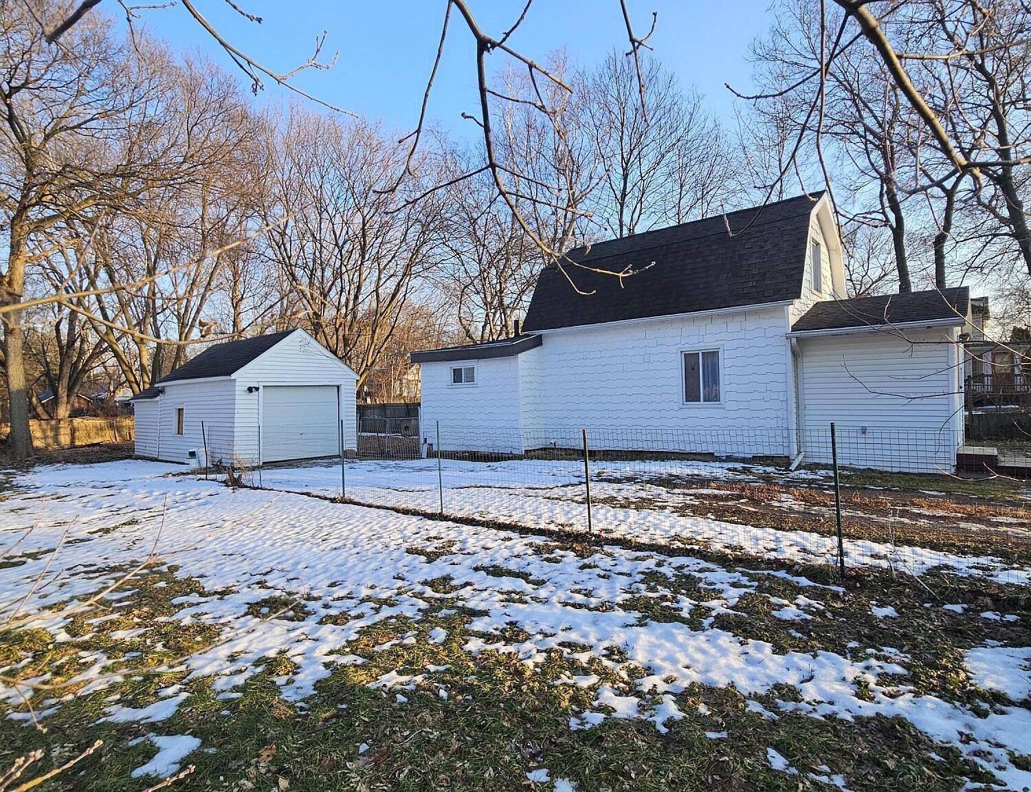 1731 Lyons Ave Lansing, MI 48910 - Thumbnail 4