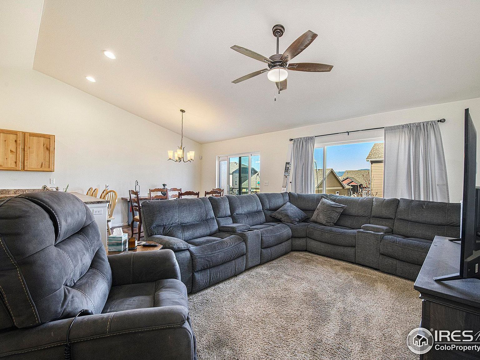 6479 Black Hills Ave Loveland, CO 80538 - Thumbnail 4