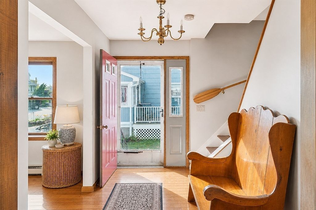 67 Wituwamat Rd Weymouth, MA 02191 - Thumbnail 4