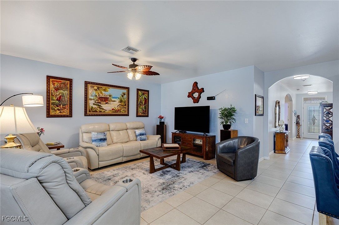 10536 Canal Brook Ln Lehigh Acres, FL 33936 - Thumbnail 4