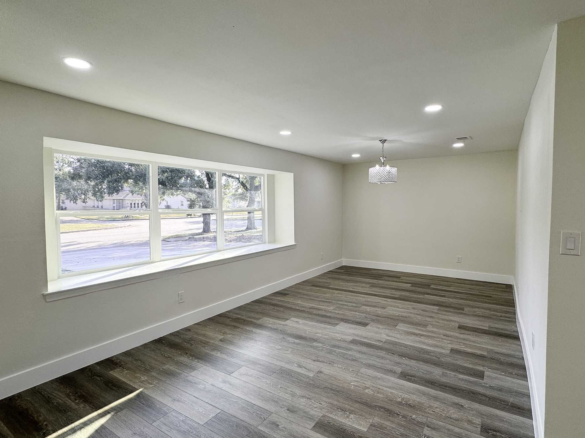 5814 W Bellfort Ave, Houston, TX, USA, 77035 - Thumbnail 4