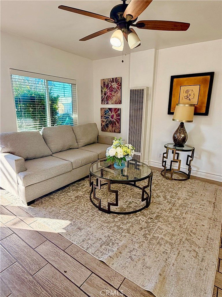 1629 E Vernon Ave Los Angeles, CA 90011 - Thumbnail 4