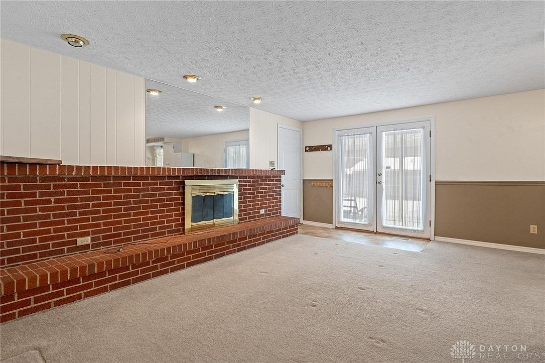 4838 Pacific Ct Dayton, OH 45424 - Thumbnail 4