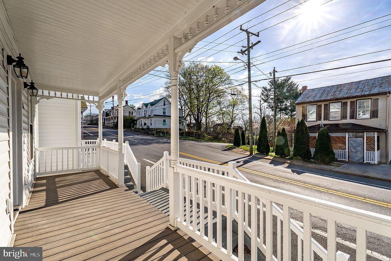 113 S Main St Mount Crawford, VA 22841 - Thumbnail 4