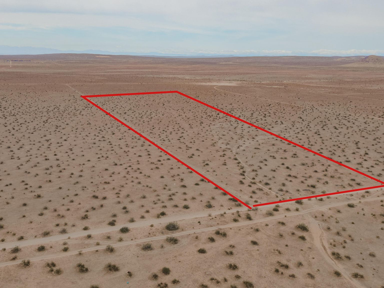 Sequioa Edwards, CA 93523 - Thumbnail 4