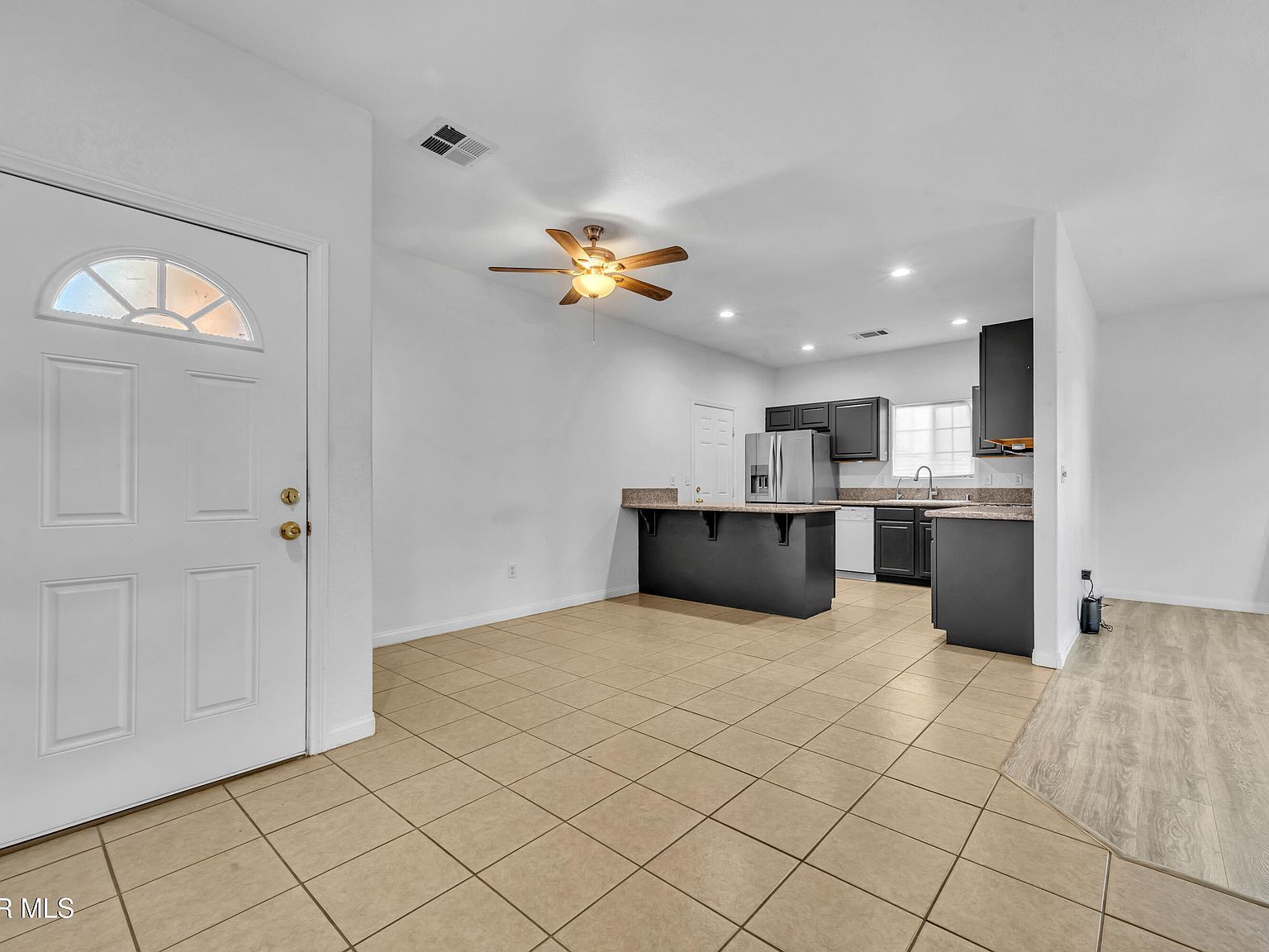 9212 S Loop Blvd California City, CA 93505 - Thumbnail 4