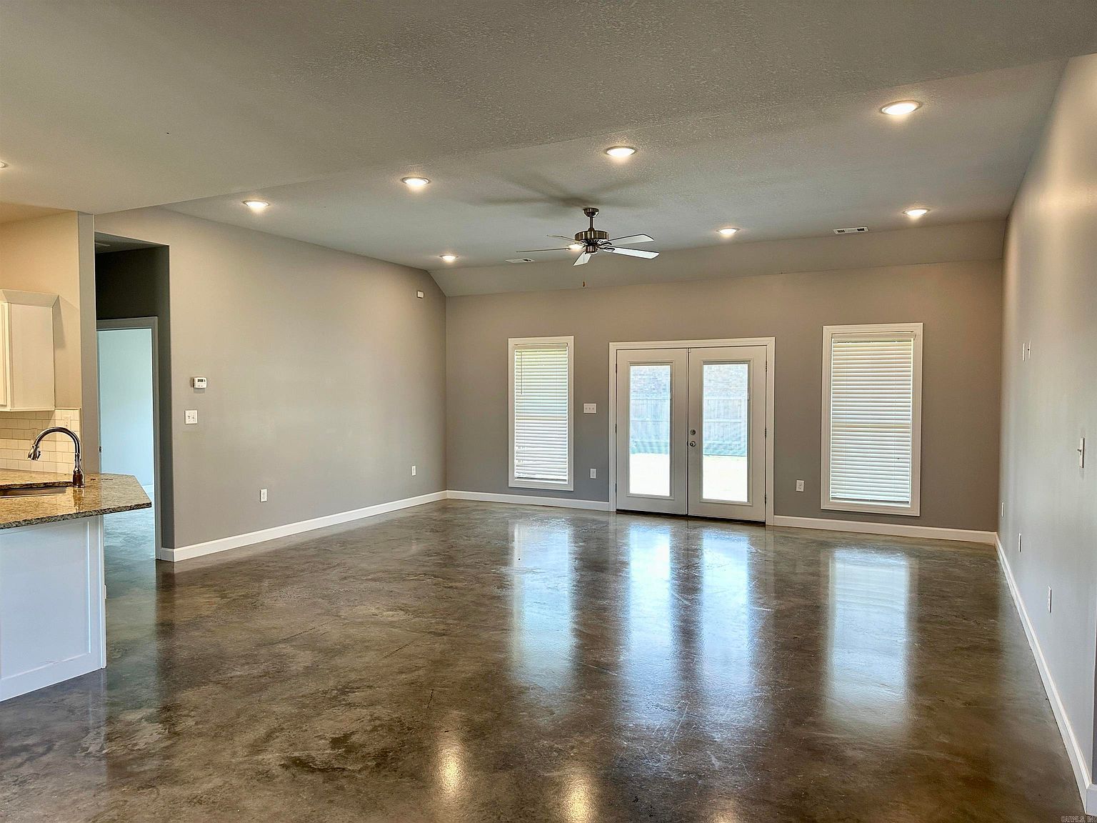 4701 Edgemont Dr Jonesboro, AR 72405 - Thumbnail 4