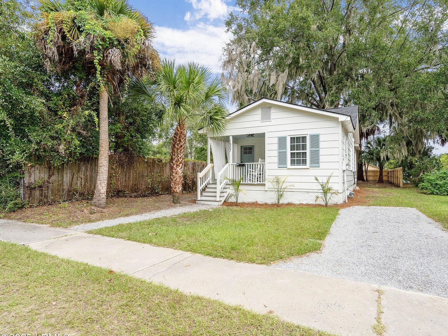 1507 Greene St Beaufort, SC 29902 - Thumbnail 4