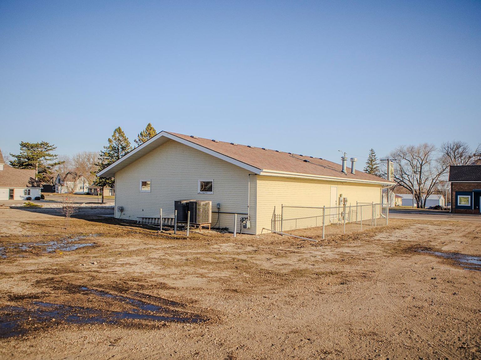 118 E Main St Cyrus, MN 56323 - Thumbnail 4